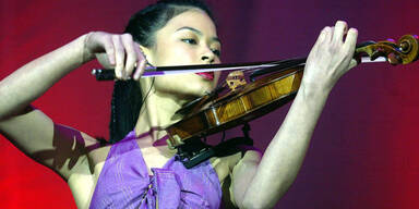 Star-Geigerin Mae tritt im Olympia-Slalom an