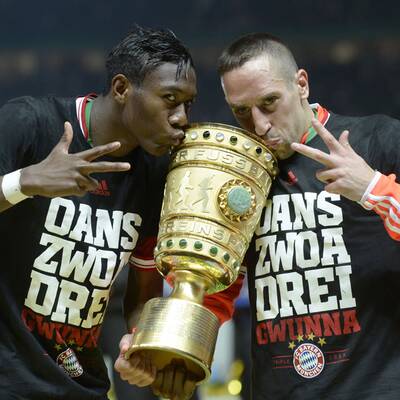 So feiern die Bayern den Pokal-Titel
