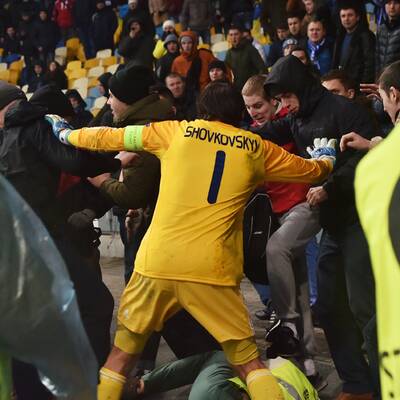 Krawalle überschatten Euro-League-Nacht