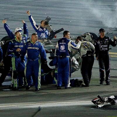 NASCAR: Die Bilder zum Horror-Crash 