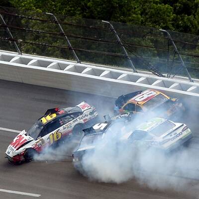 Massen-Crash bei NASCAR-Rennen