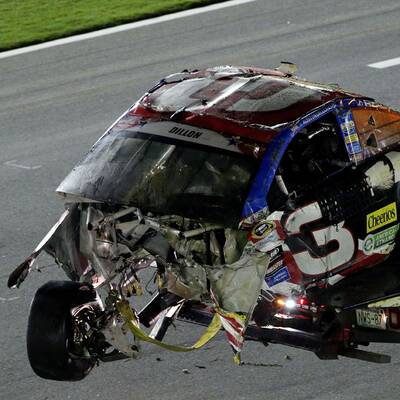 NASCAR: Die Bilder zum Horror-Crash 