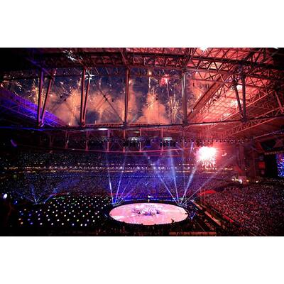 Katy Perry heizt beim Superbowl ein