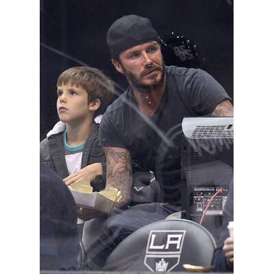 David Beckham nimmt Söhne zum Hockey mit