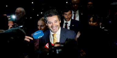 Portugal: Sozialist und Ultrarechter in Stichwahl um Pr&auml;sidentenamt