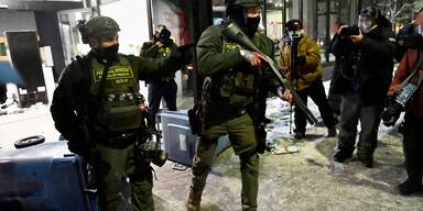 Sch&uuml;sse in Minnesota: Trump macht Druck