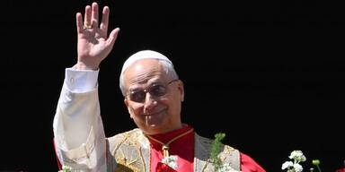 Papst erteilte Segen "Urbi et Orbi" - Aufruf zu Weltfrieden