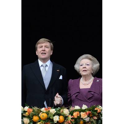 Das neue Königspaar am Balkon