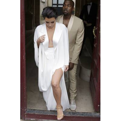 Kim Kardashians Ankunft in Versailles zum Auftakt der Hochzeit