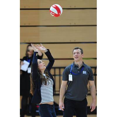 Herzogin Kate: Voller Einsatz beim Volleyball