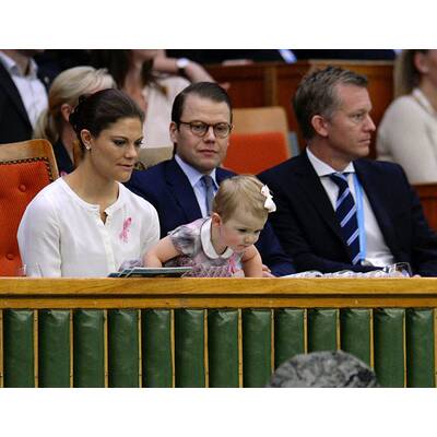 Prinzessin Estelle: Putziger Tennisfan