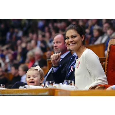 Prinzessin Estelle: Putziger Tennisfan