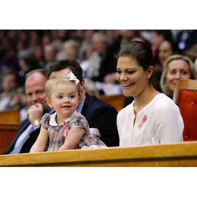 Prinzessin Estelle: Putziger Tennisfan