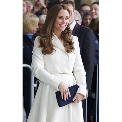Herzogin Kate: Strahlend schön mit Babybauch
