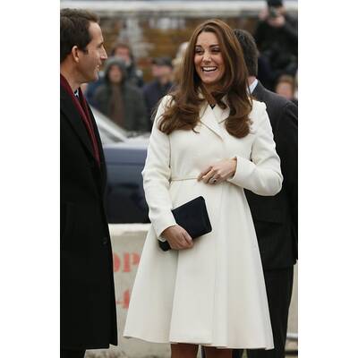 Herzogin Kate: Strahlend schön mit Babybauch