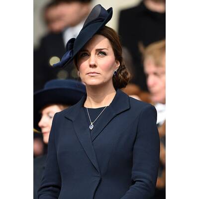 Herzogin Kate mit William und Harry bei Gedenkfeier