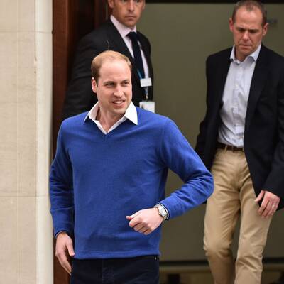 Prinz William vor dem Lindo Wing
