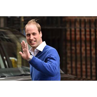 Prinz William vor dem Lindo Wing