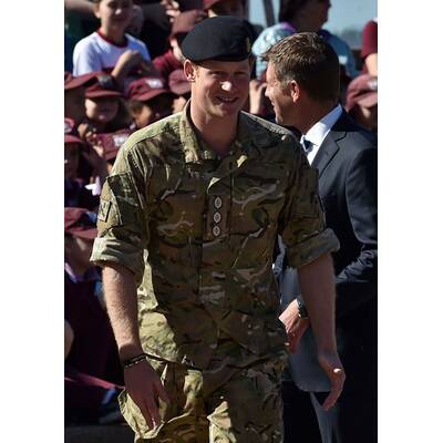 So überschwänglich wird Prinz Harry in Australien verabschiedet