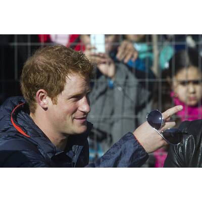 Prinz Harry tanzt in Chile Gangnam Style