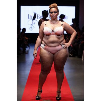 Plus Size Fashion Week in Paris