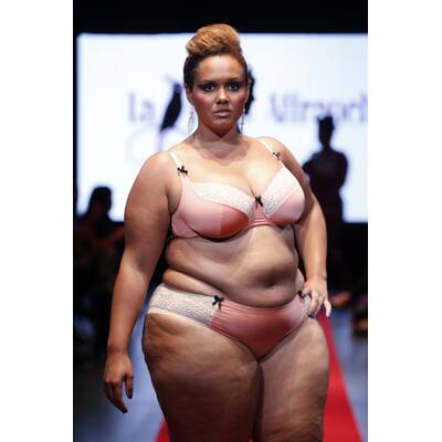 Plus Size Fashion Week in Paris