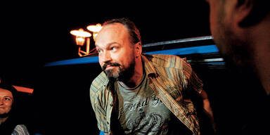 Ukraine-Geiseln  nach Wien  ausgeflogen