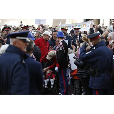 Jacques & Gabriella marschieren für's Klima
