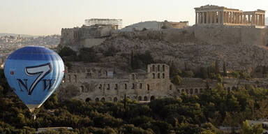 AFP_athen_new7wonders