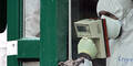 AFP_polonium_strahlenanzug