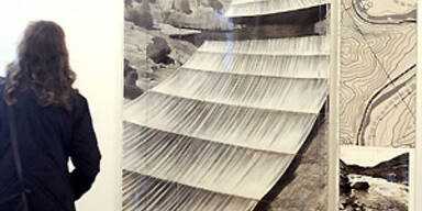 Christos neuer Streich: Fluss wird verhüllt