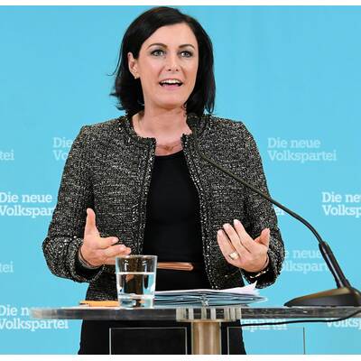 Innenminister Heinz-Christian Strache :  FP-Chef besteht in beiden Varianten auf dieses Ressort