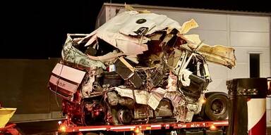 Unfall A1 Amstetten Sperre