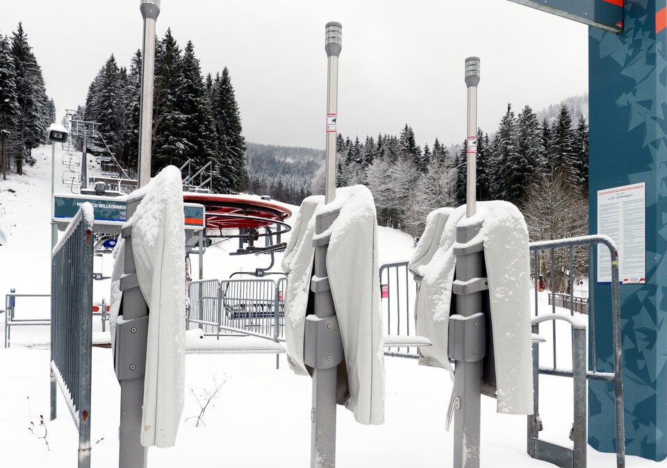 Blick auf die Ötscherlifte in Lackenhof