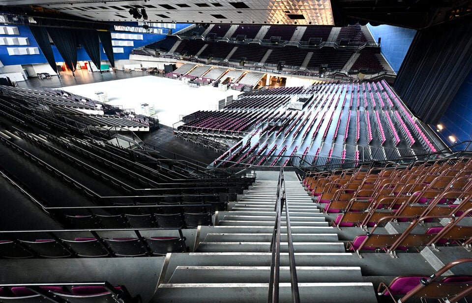 16.000 Menschen haben in der Halle D Platz.