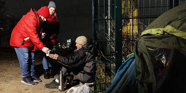 450 Hilferufe t&auml;glich: Rekord f&uuml;r K&auml;ltetelefon Wien