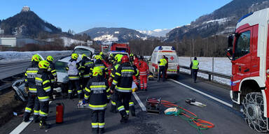 Geisterfahrer bei Frontal-Crash auf A9 lebensgef&auml;hrlich verletzt