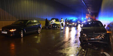 Alkolenker verursacht Horror-Crash auf der A23