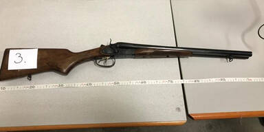 Waffenbesitzer soll Freundin tyrannisiert haben