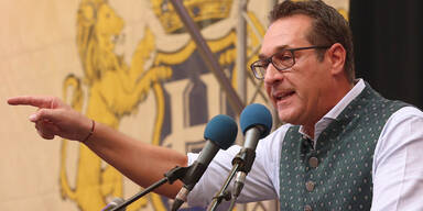 Strache 