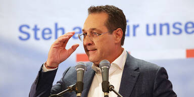 Strache