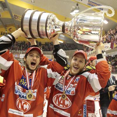 So feiern die KAC-Cracks den Jubiläumstitel