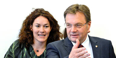 Tirol beschlie&szlig;t 490-Euro-Ticket