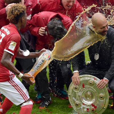 Alaba: Bierdusche für Guardiola