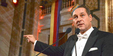 Hotels buhlen  um rechte  Ball- G&auml;ste