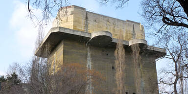 Bunte Graffitis tarnen Kriegsrelikt