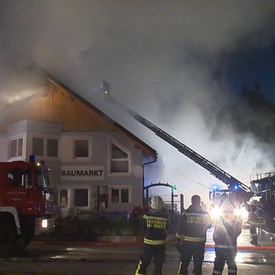 Baumarkt ging in Flammen auf