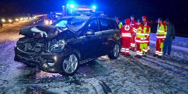 LIVE-Ticker: Unfall-Chaos durch Glätte und Schnee