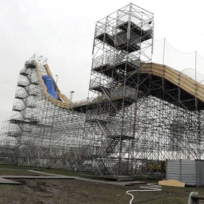 Mitten auf der Donauinsel:  Die Fridge-Festival Schanze