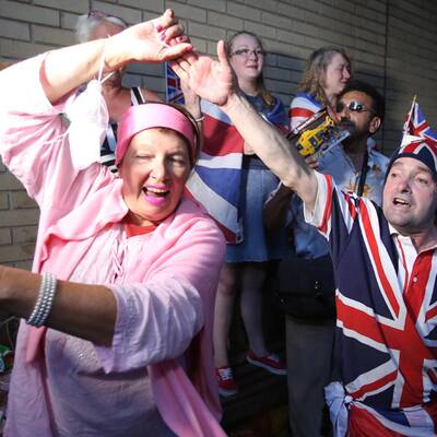 Jubel vor dem Buckingham Palace